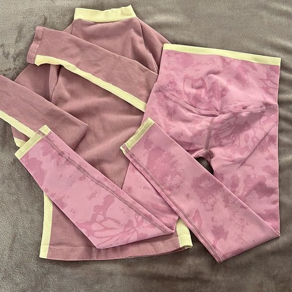 NWOT Free People Lilac and Yellow Think Twice Leggings in Dew Drop MSRP $138 - Picture 6 of 8